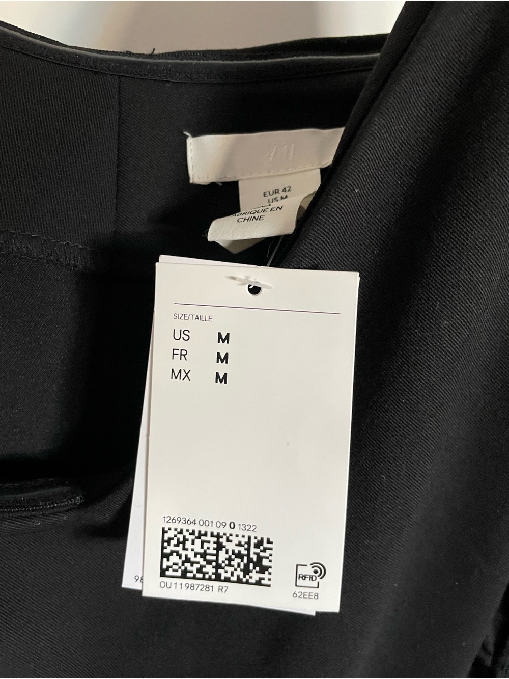 H&M Black Off-Shoulder Dress - M